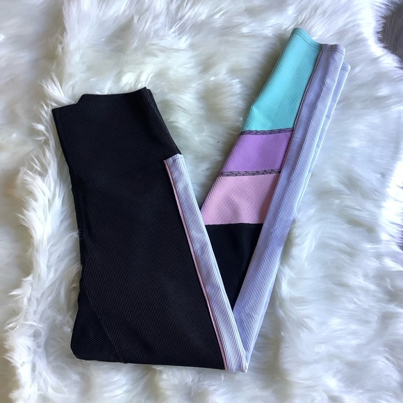 Beach Riot Bailey Black Ribbed Pastel Colorblock Leggings Small - Picture 2 of 9
